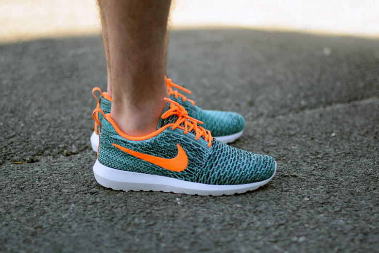 nike-roshe-flyknit-teal-orange-2