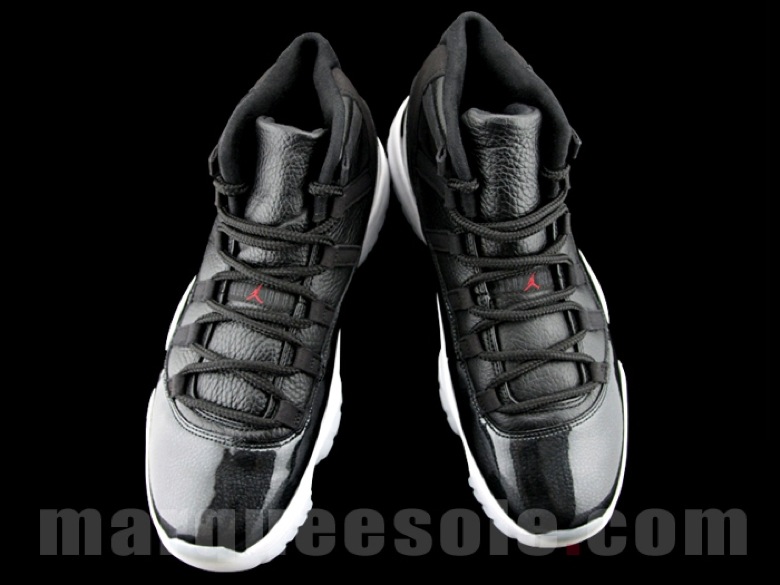 air-jordan-XI-12-70-4