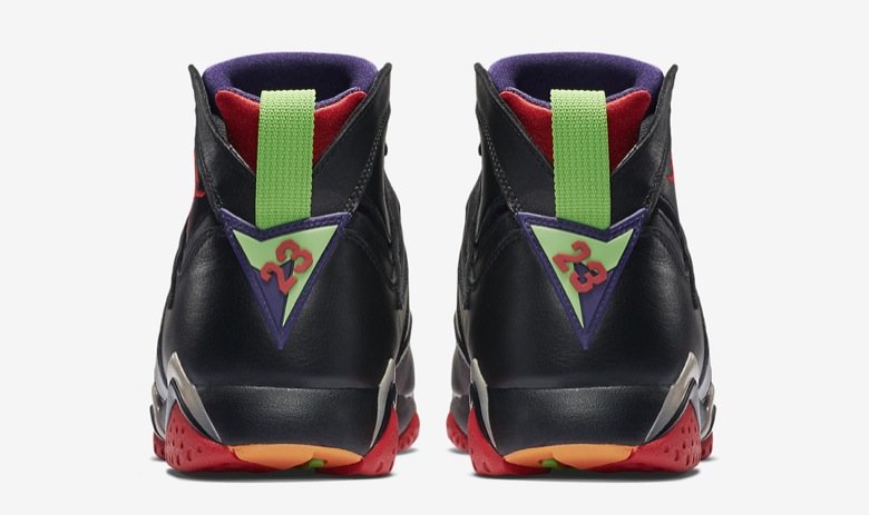 air-jordan-7-marvin-martian-images-officielles-2