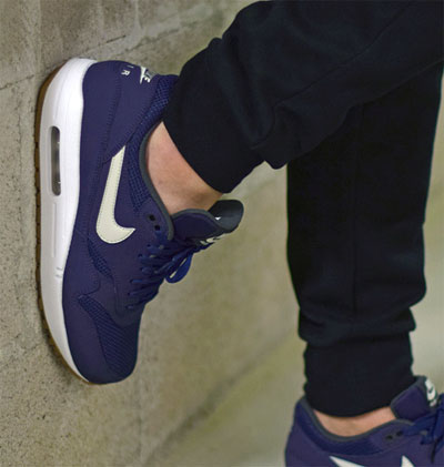 air max 1 navy gum