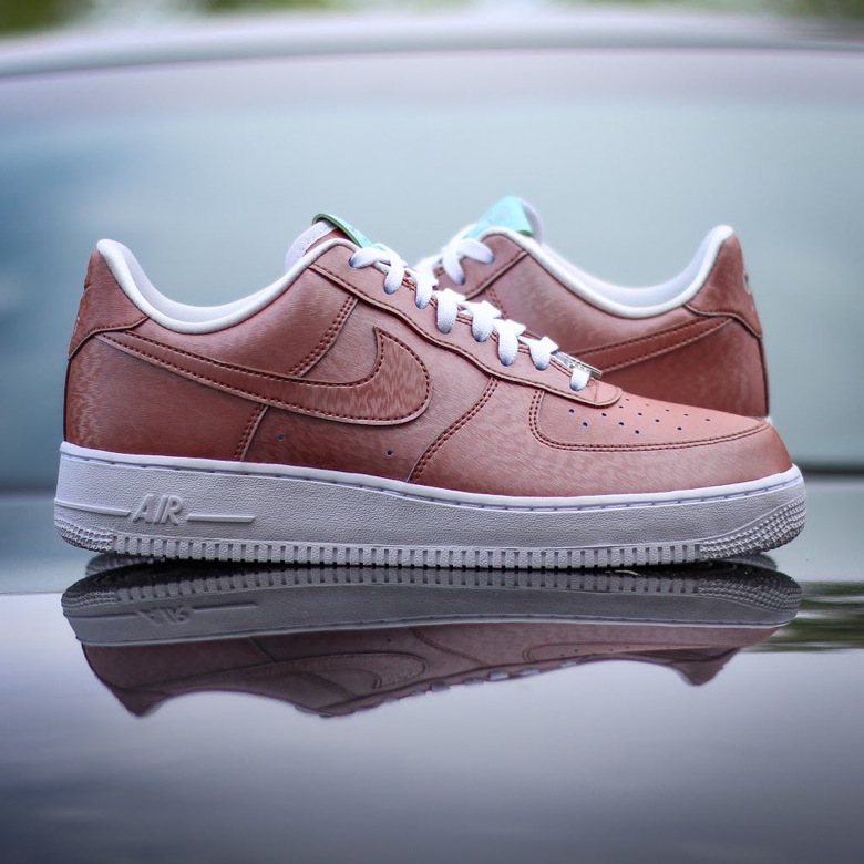 Nike Air Force 1 Statue de la Liberte Sneakers