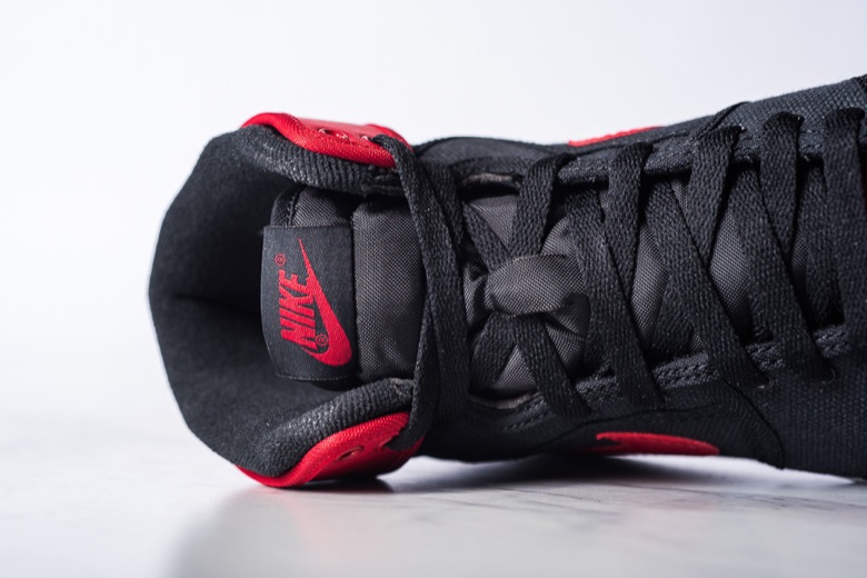 jordan-ajko-black-red-2015-3