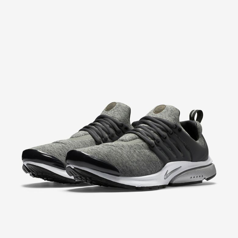 nike-air-presto-tech-pack-fleece-qs-09