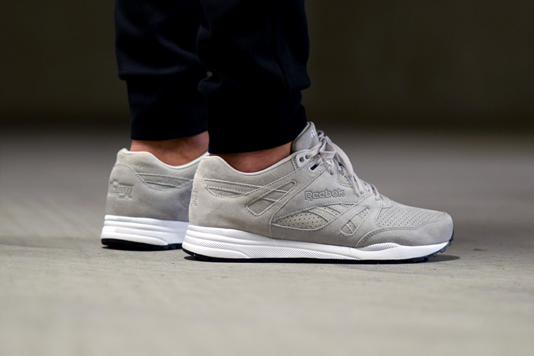 reebok ventilator femme grise