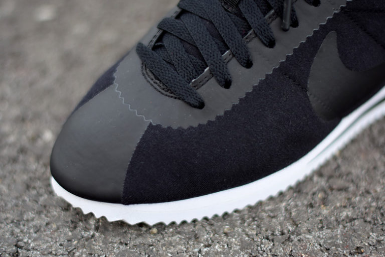 nike cortez ultra noir