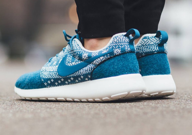 nike roshe winter xmas-5