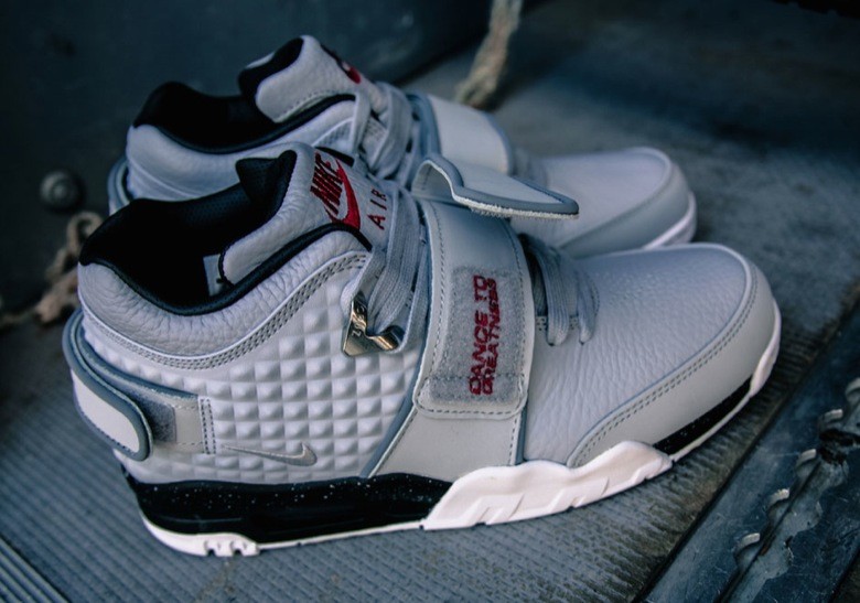 nike air trainer cruz wolf grey-3