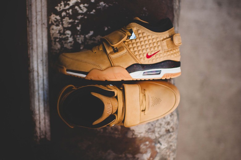 nike-air-trainer-victor-cruz-haystack-5