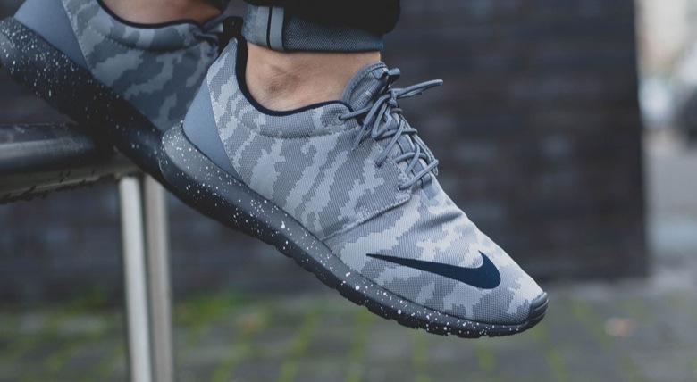 nike roshe run nm fb