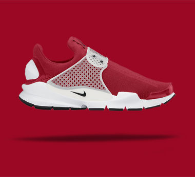 nike sock dart red