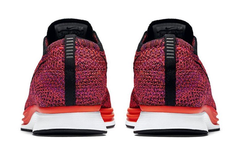 nike flyknit racer berry