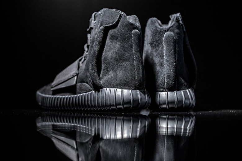 adidas originals yeezy 750 boost triple black-6