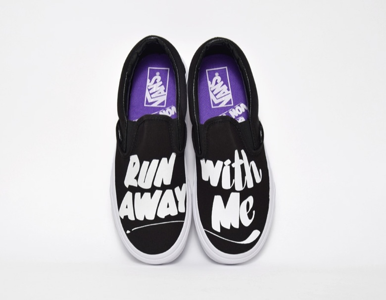 vans a scratch avec ecriture