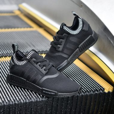 adidas NMD Runner triple black