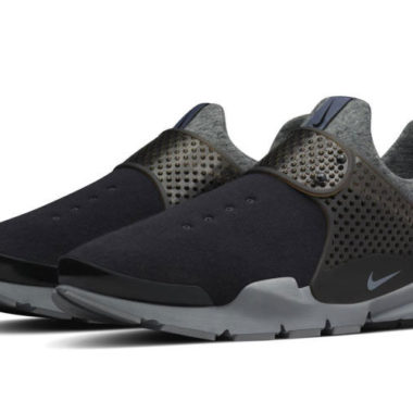 nike sock dart black and white