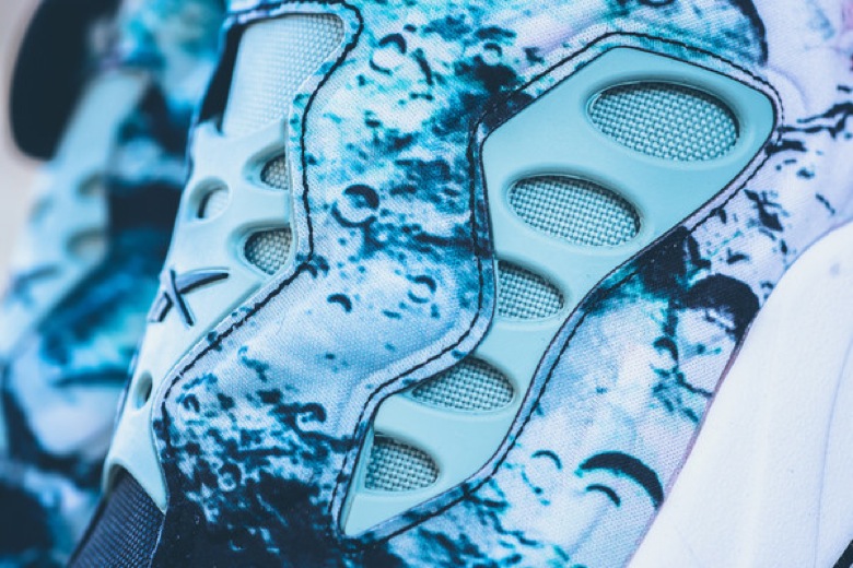 reebok fury road moon rock-2