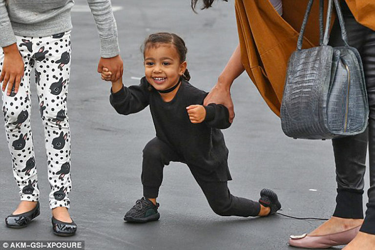 yeezy enfant