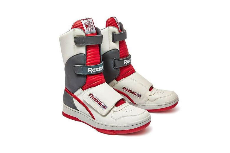 reebok alien stomper