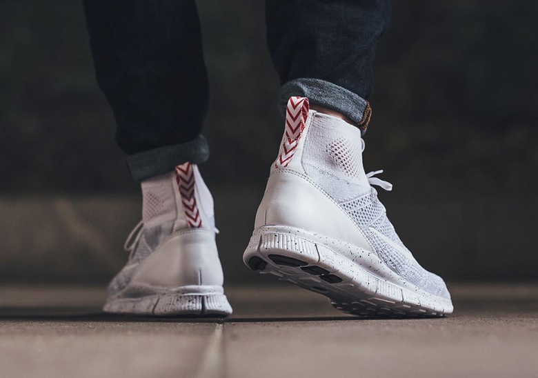 Nike free flyknit mercurial superfly discount
