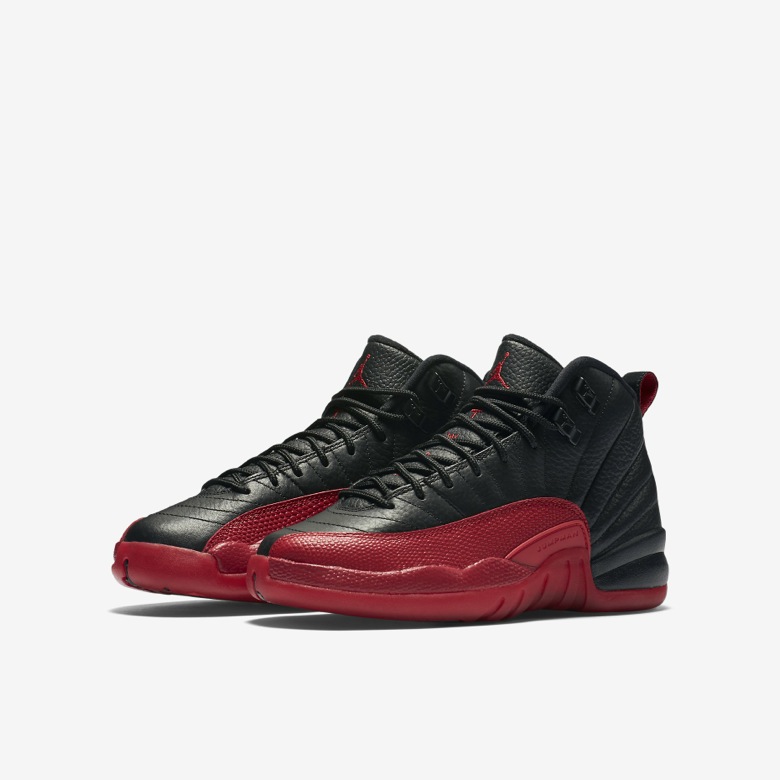 Air Jordan 12 Flu Game 2016 Images Officielles Sneakers