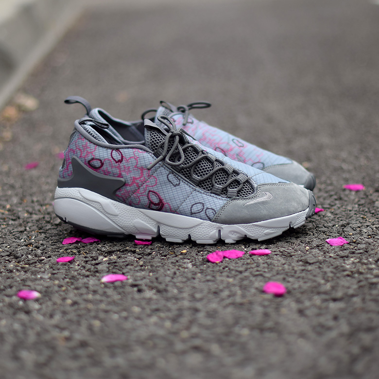 nike-air-footscape-qs-sakura-1