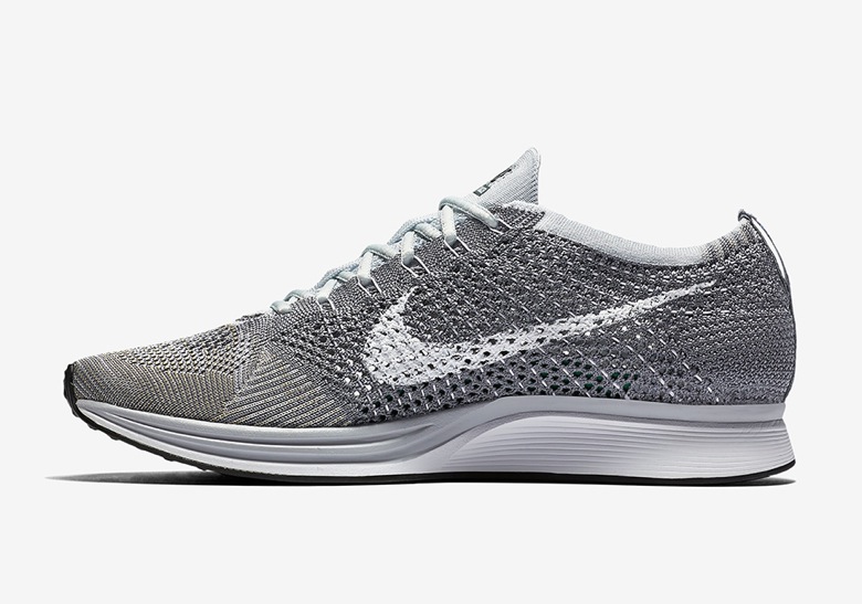 nike flyknit racer platinum