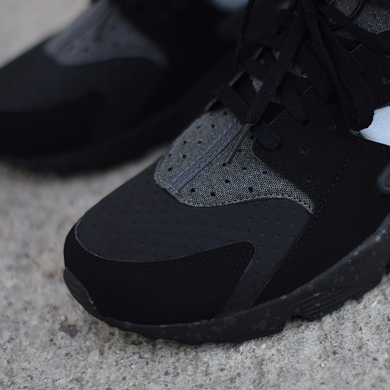 nike huarache noir et gris