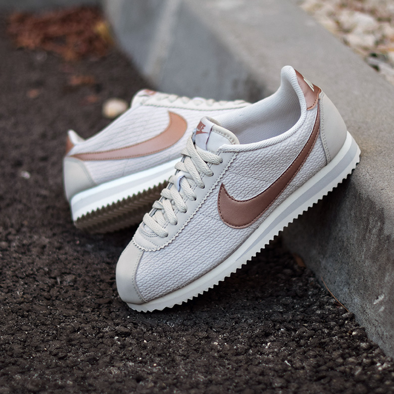 nike cortez beige femme jordan