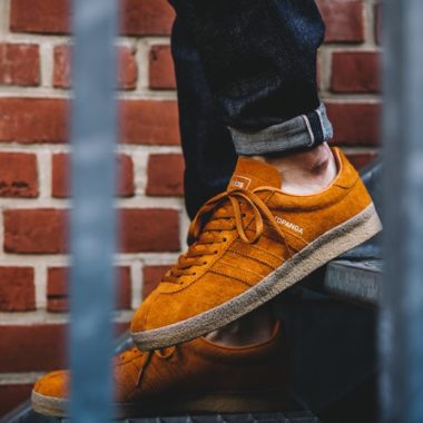 adidas topanga ocre gum