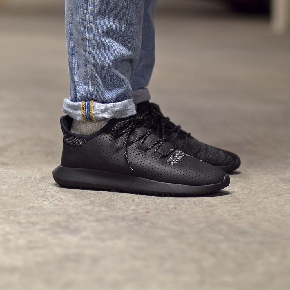 Buy adidas Originals Mens Tubular Radial Trainers Night Cargo / Core