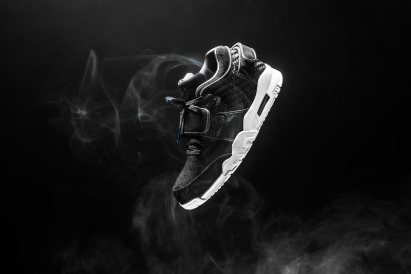 nike air trainer cruz black