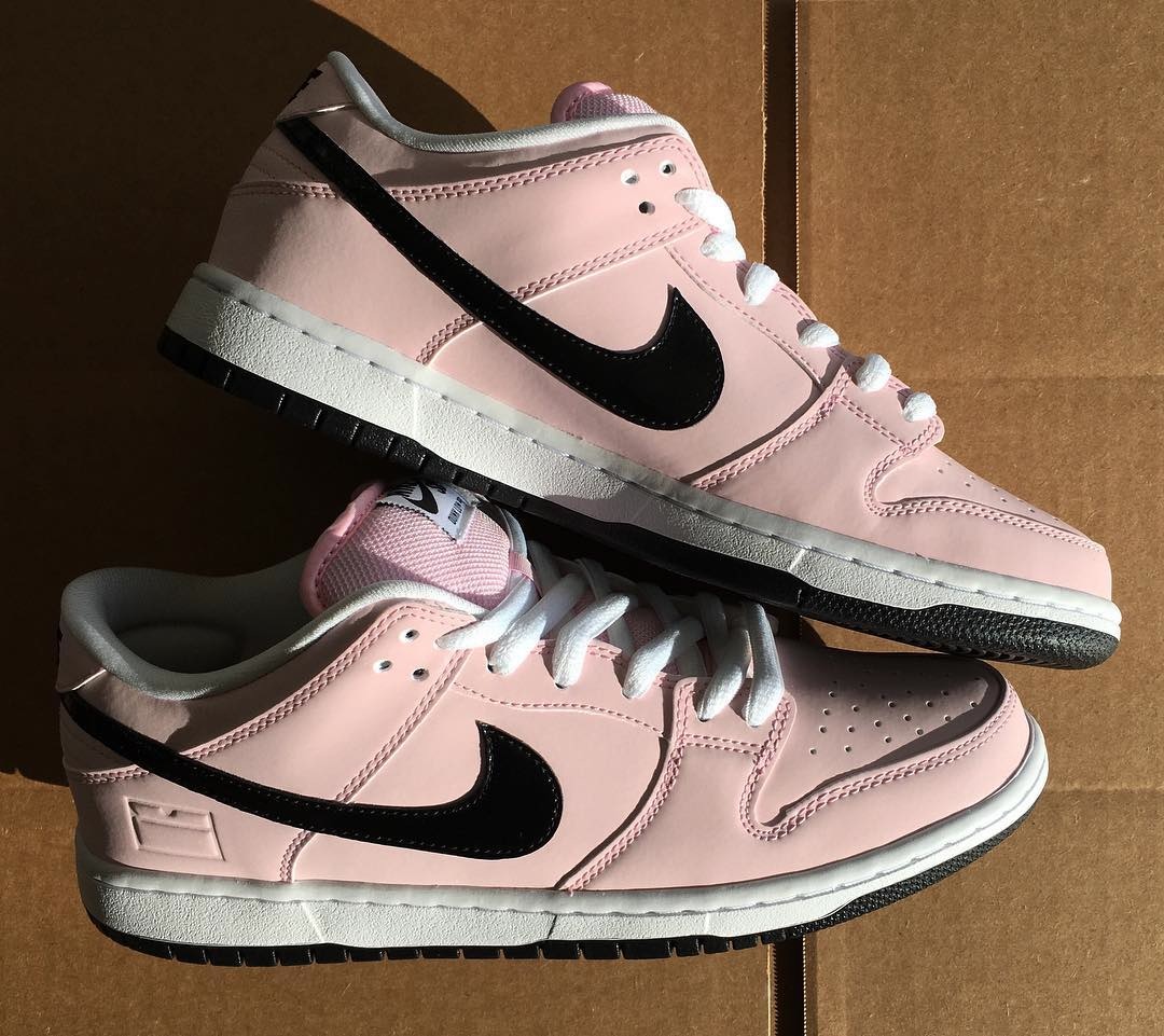 Nike dunk pink box clearance