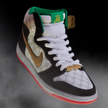 nike sb dunk blacksheep gucci