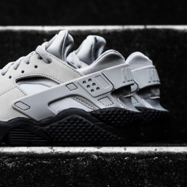 nike air huarache se