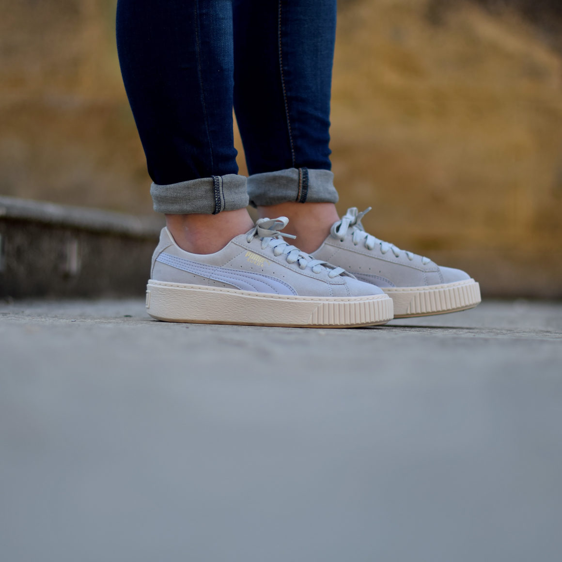 Puma suede top blanche plateforme
