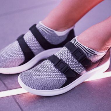 nikelab air sock racer ultra flyknit