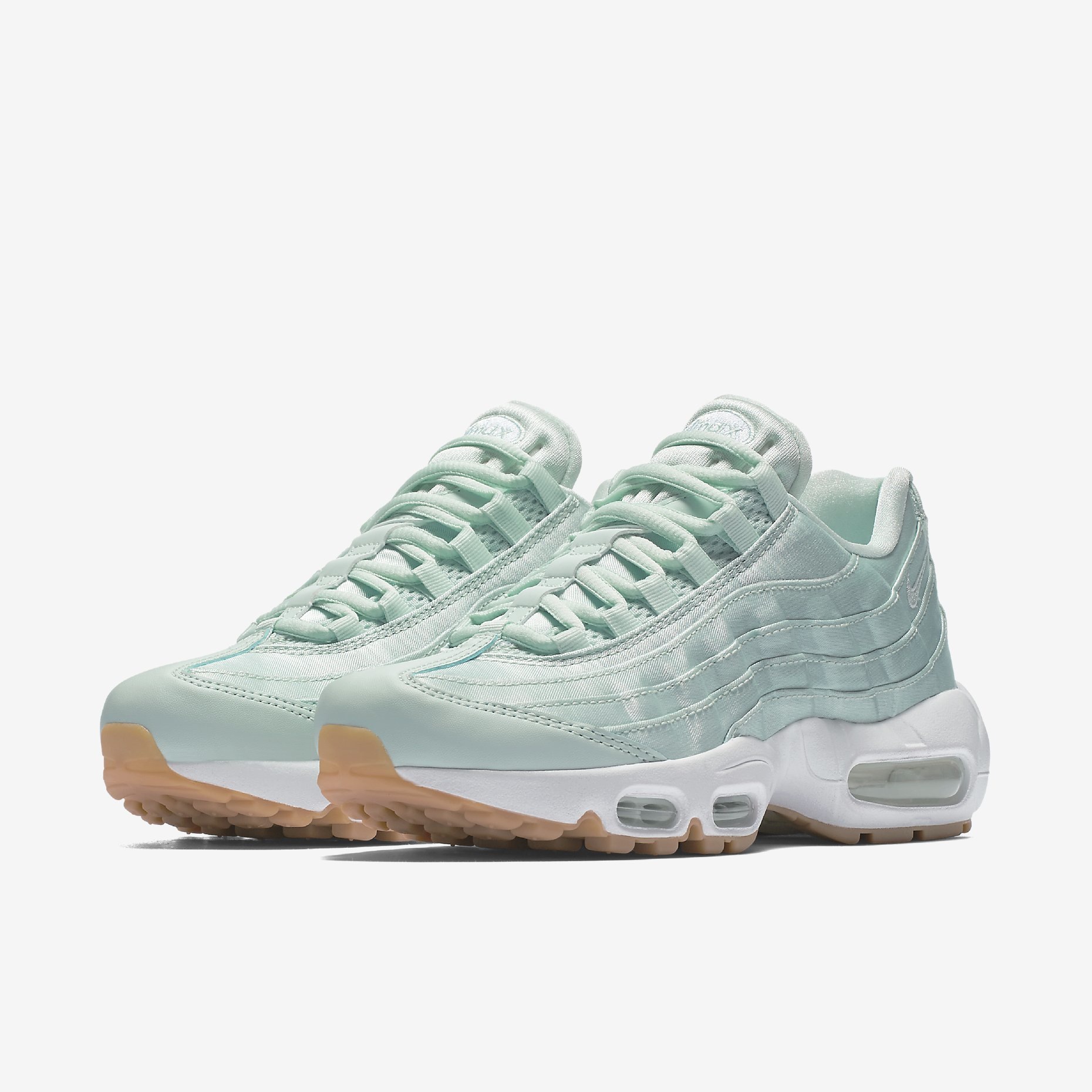 Nike Sportswear Satin Pack Sneakers