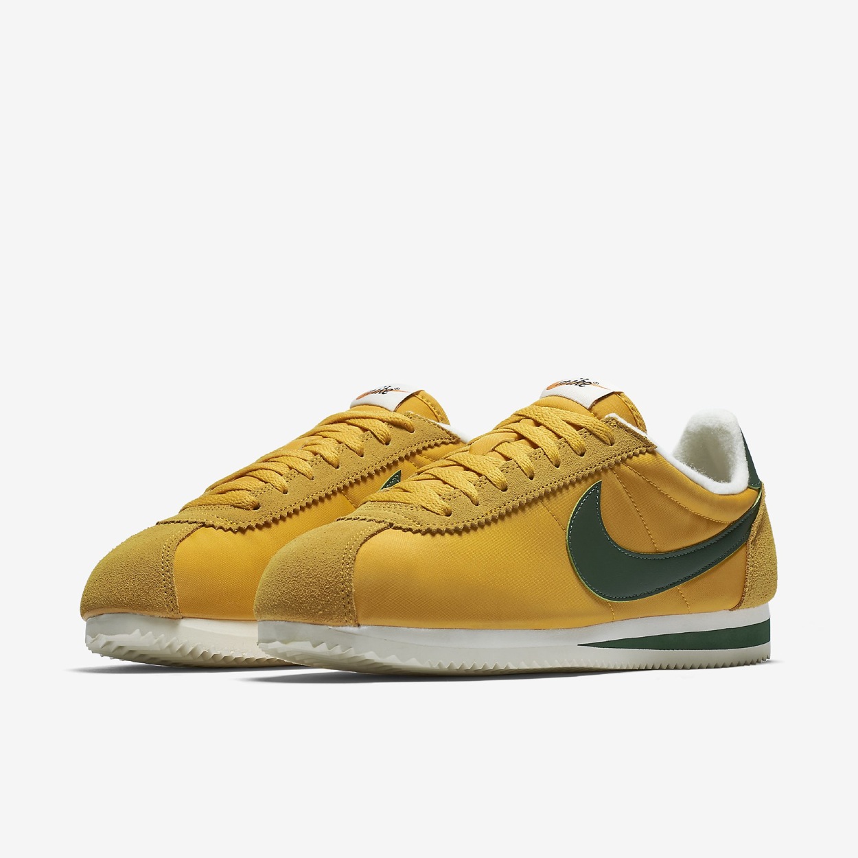 Nike cortez top couleur