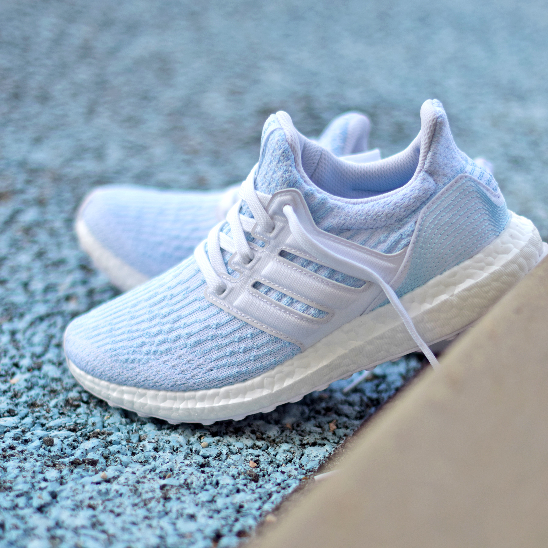 adidas ultra boost parley white