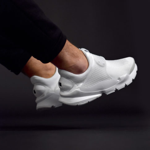 white nike sock dart