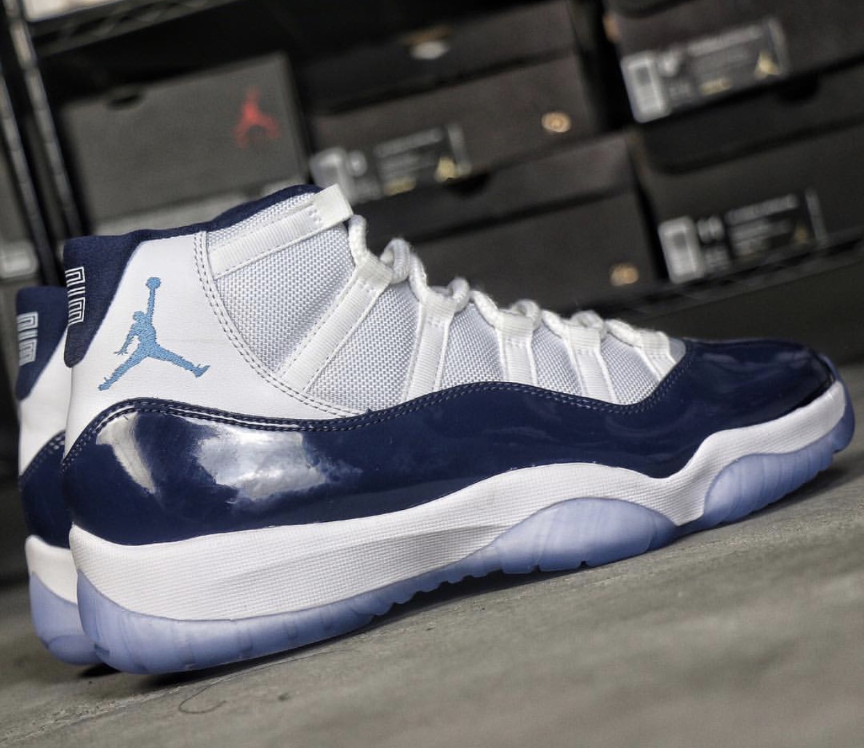 Air Jordan 11 Midnight Navy Sneakers