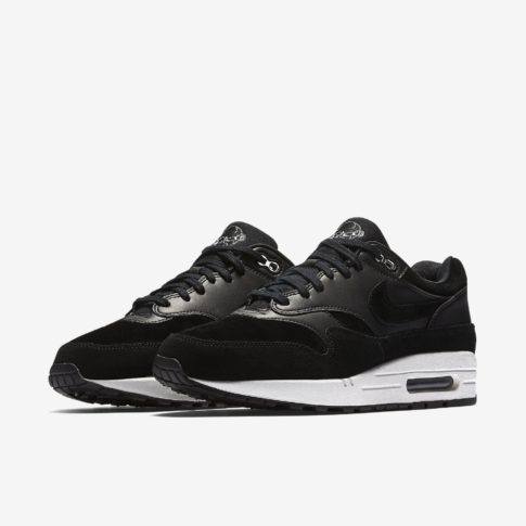 nike air max rebel skulls