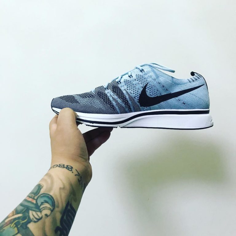 flyknit trainer cirrus blue