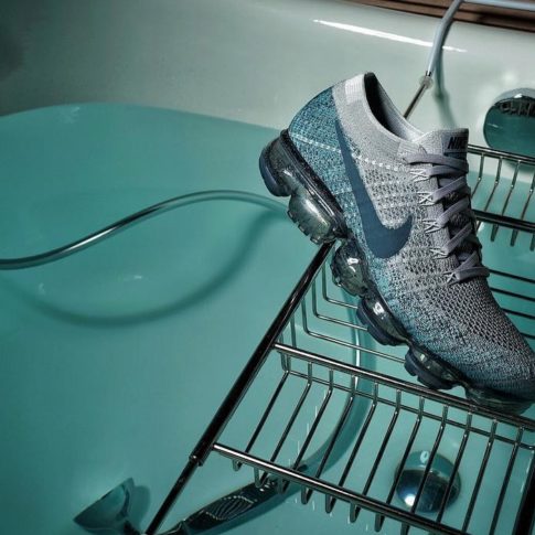 grey and teal vapormax