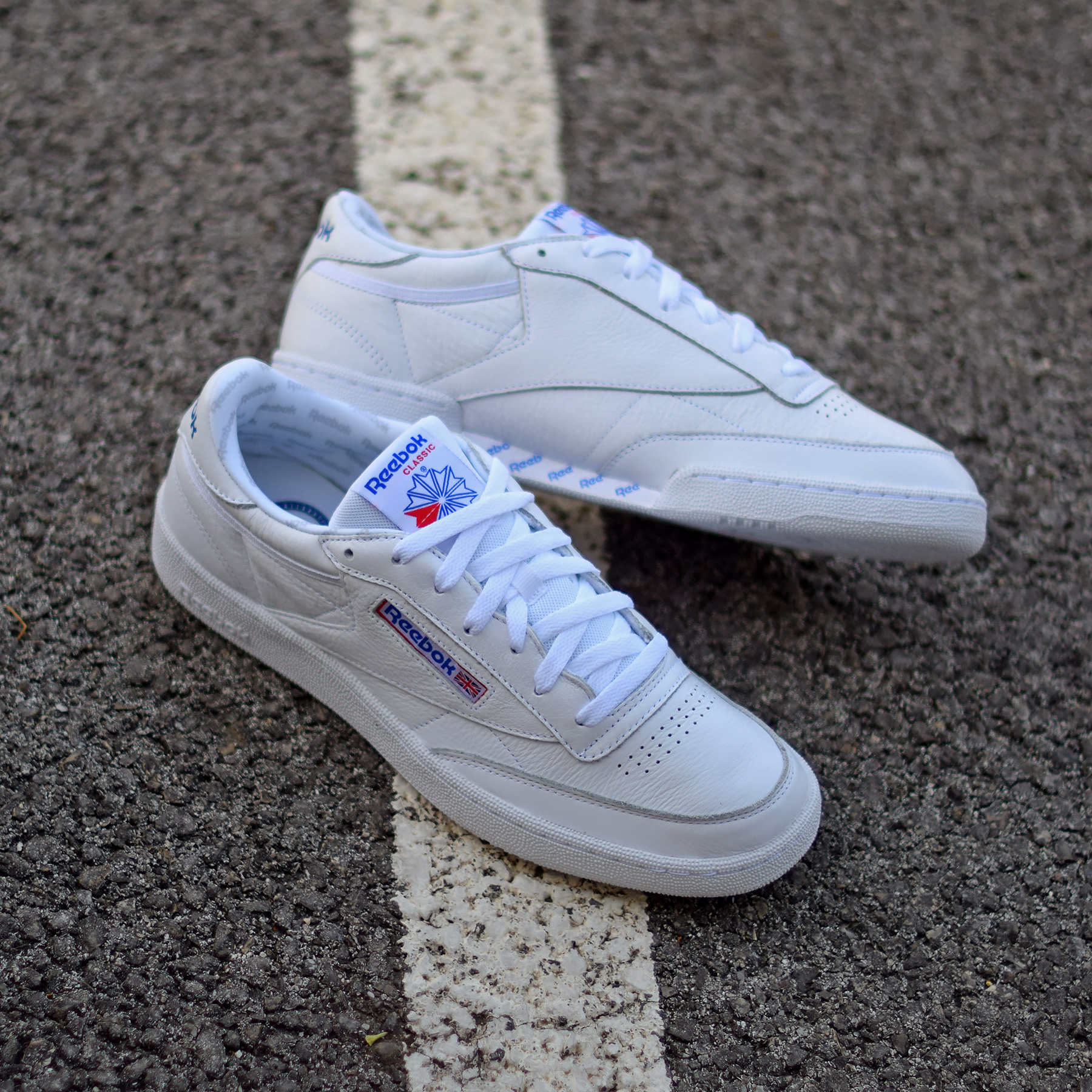 reebok club c 85 blanche et bleu