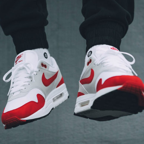 air max 1 ultra moire red white
