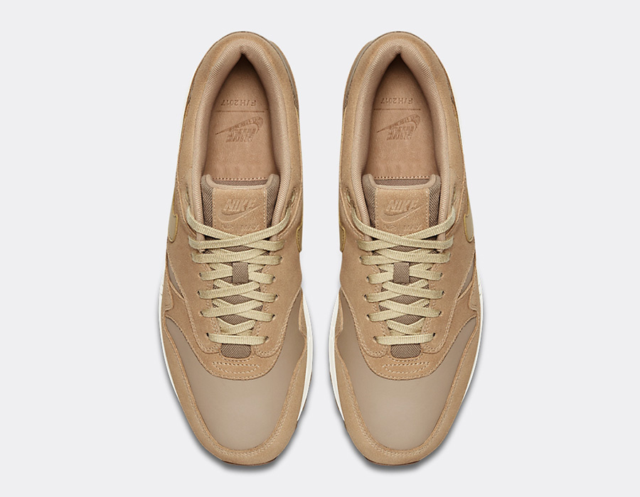 Nike air brown suede deals