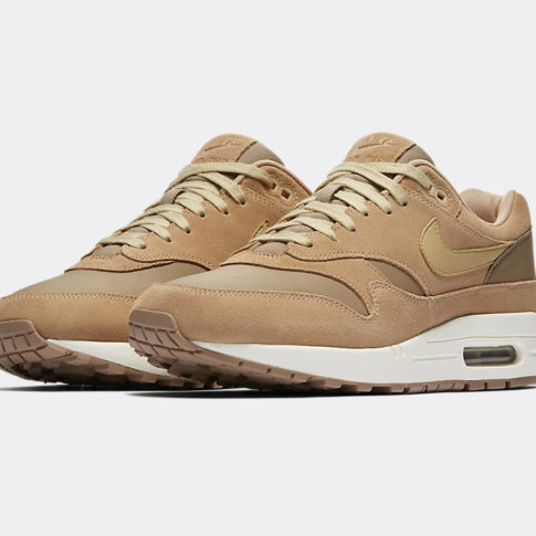 nike air max tan color