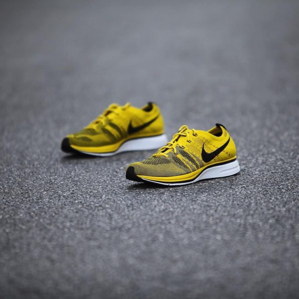 nike flyknit trainer bright citron