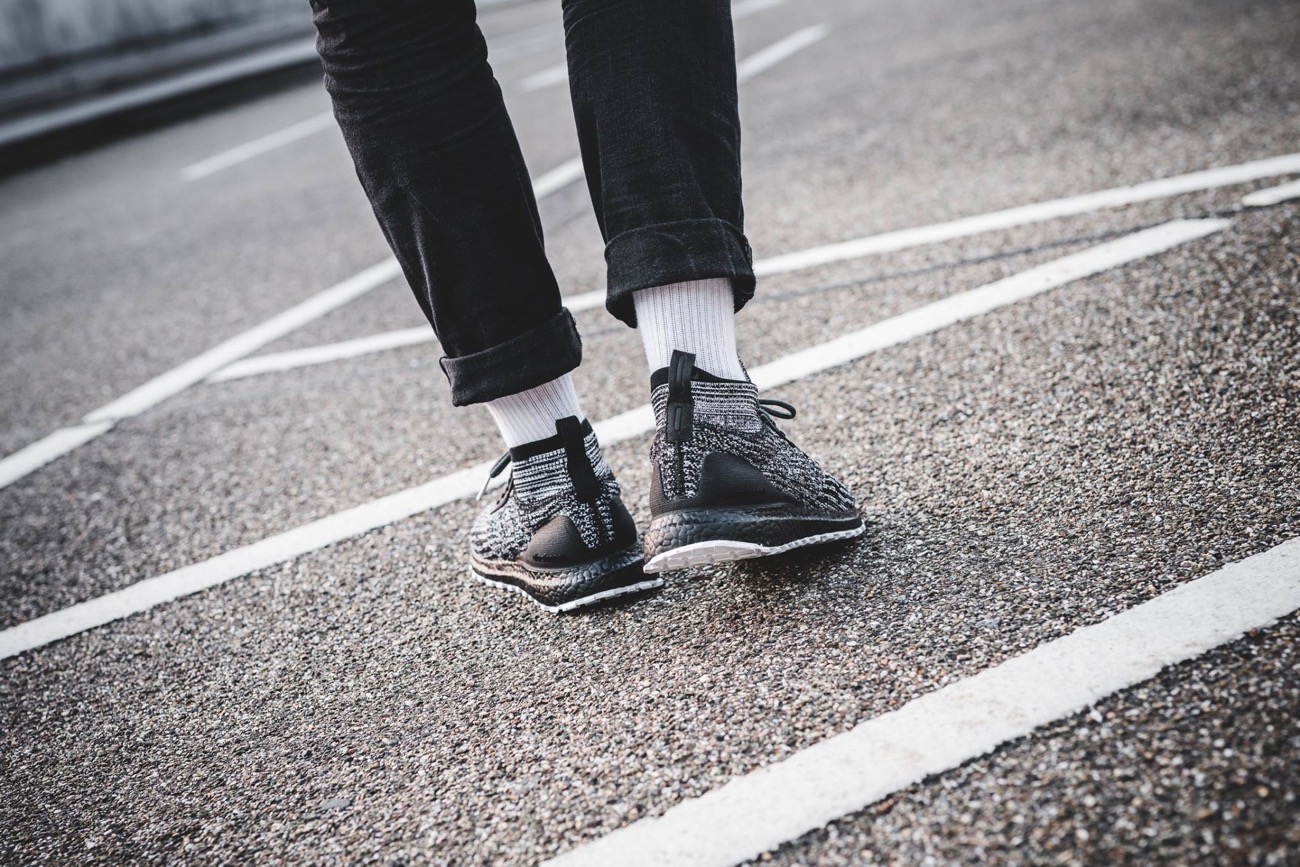 Adidas ultra boost cheap atr mid oreo 2